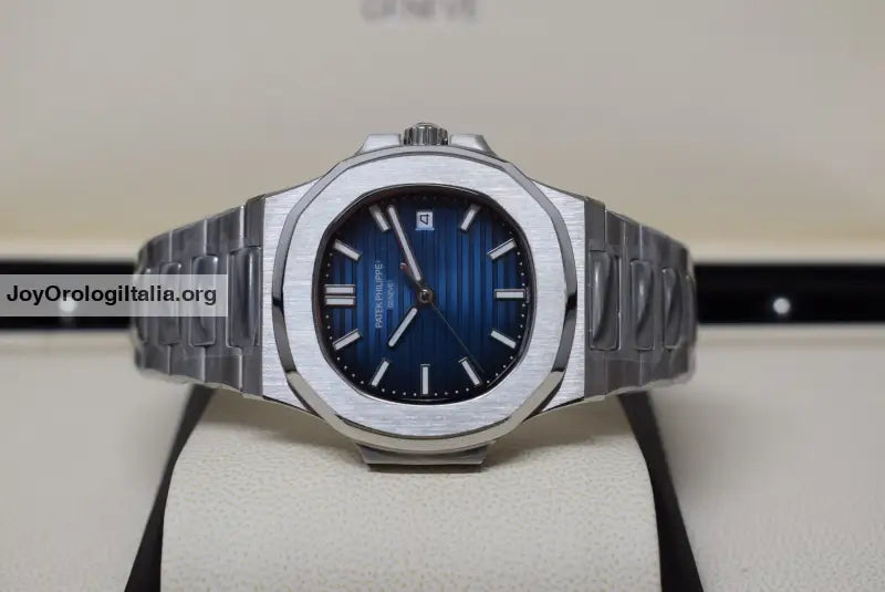 Patek Philippe Acciaio Blu Dial