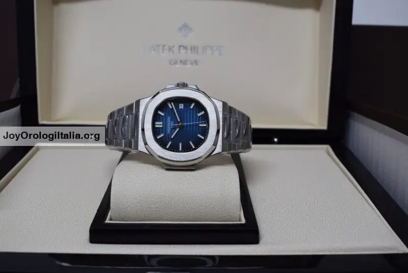 Patek Philippe Acciaio Blu Dial