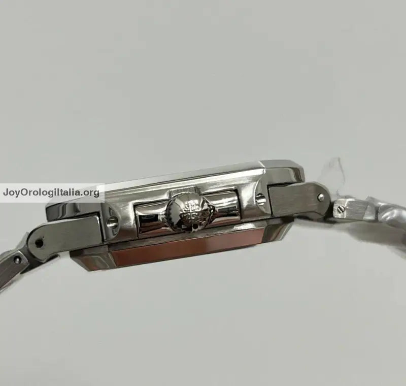 Patek Philippe Cubitus 5821/1A