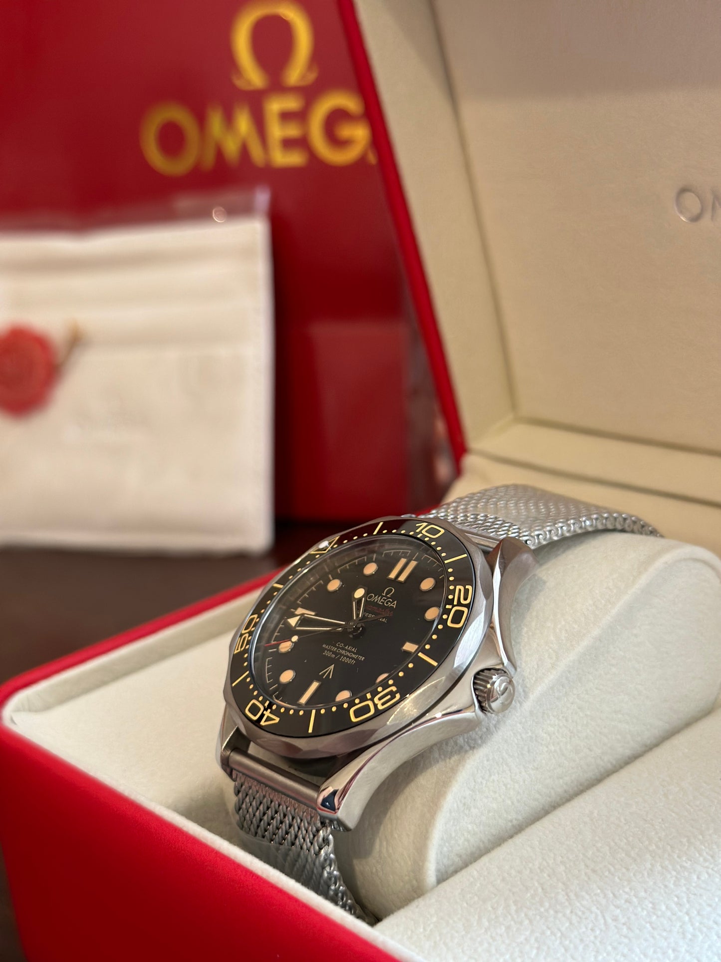 Omega Seamaster 007