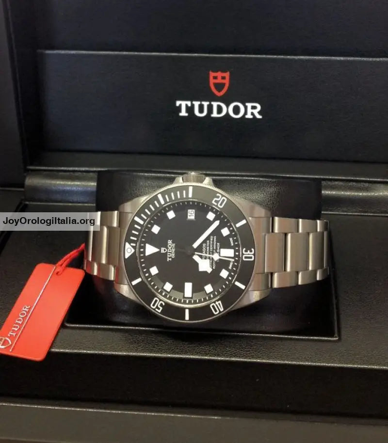 Tudor Pelagos Black
