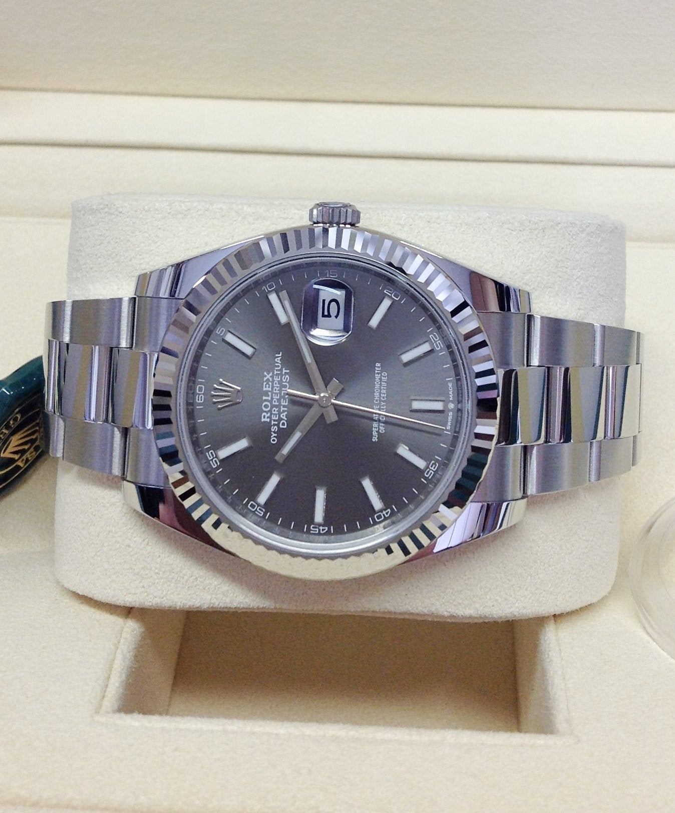 Datejust 41mm Rhodium Oyster